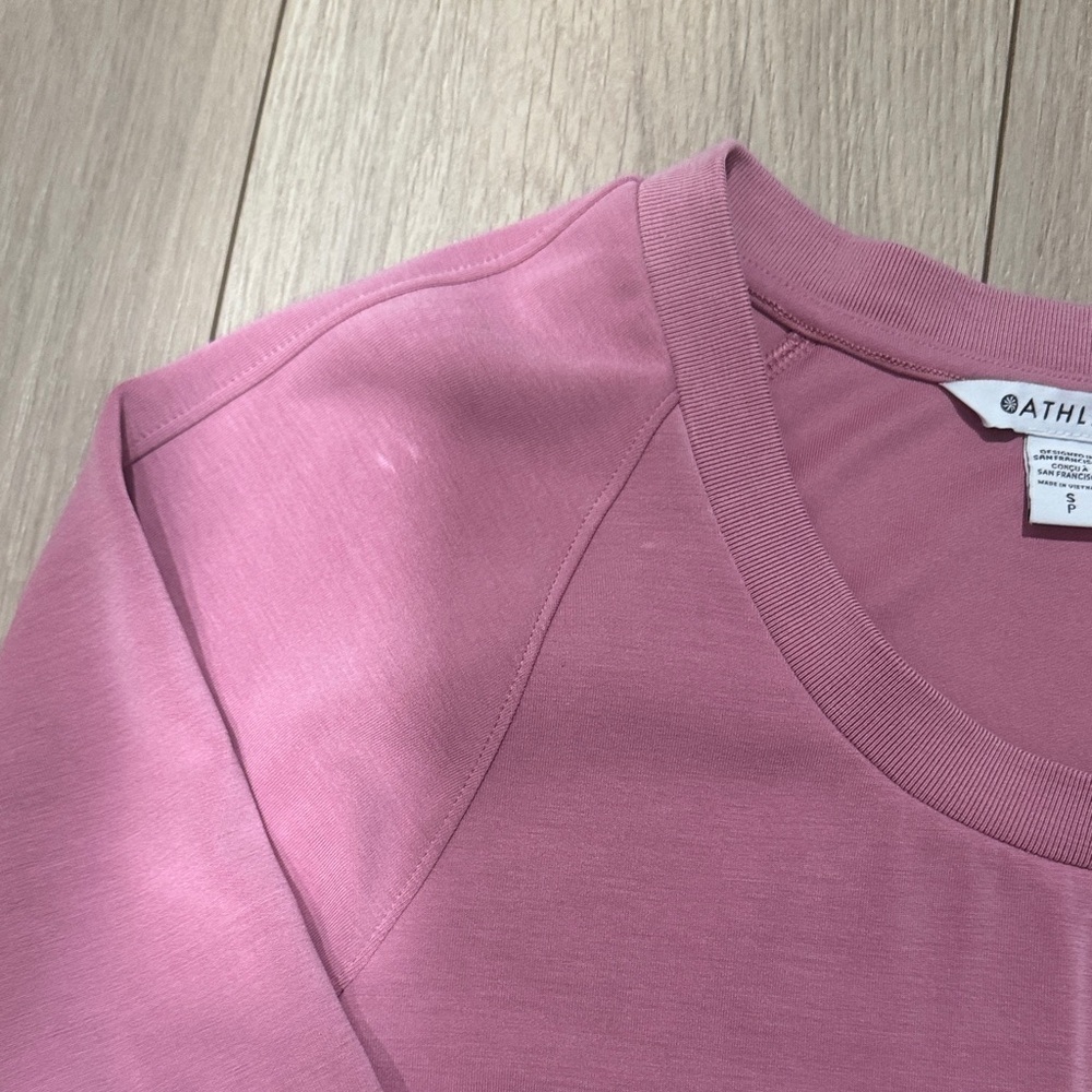 Athleta Pink/ Mauve Long Sleeve Sweater size Small - Picture 3 of 5